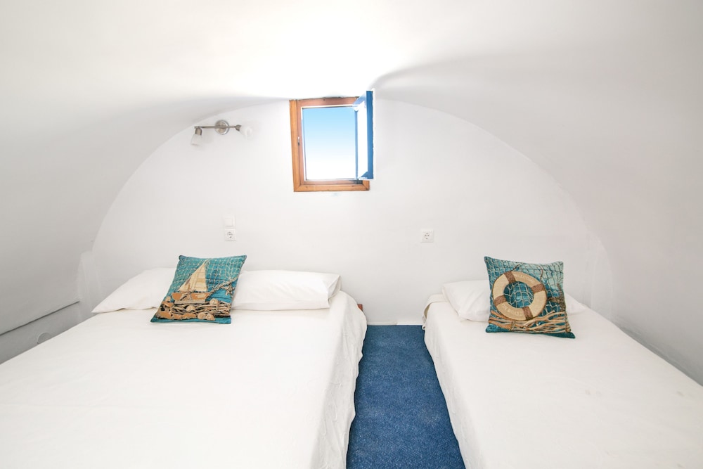 Stelios Rooms 24/59