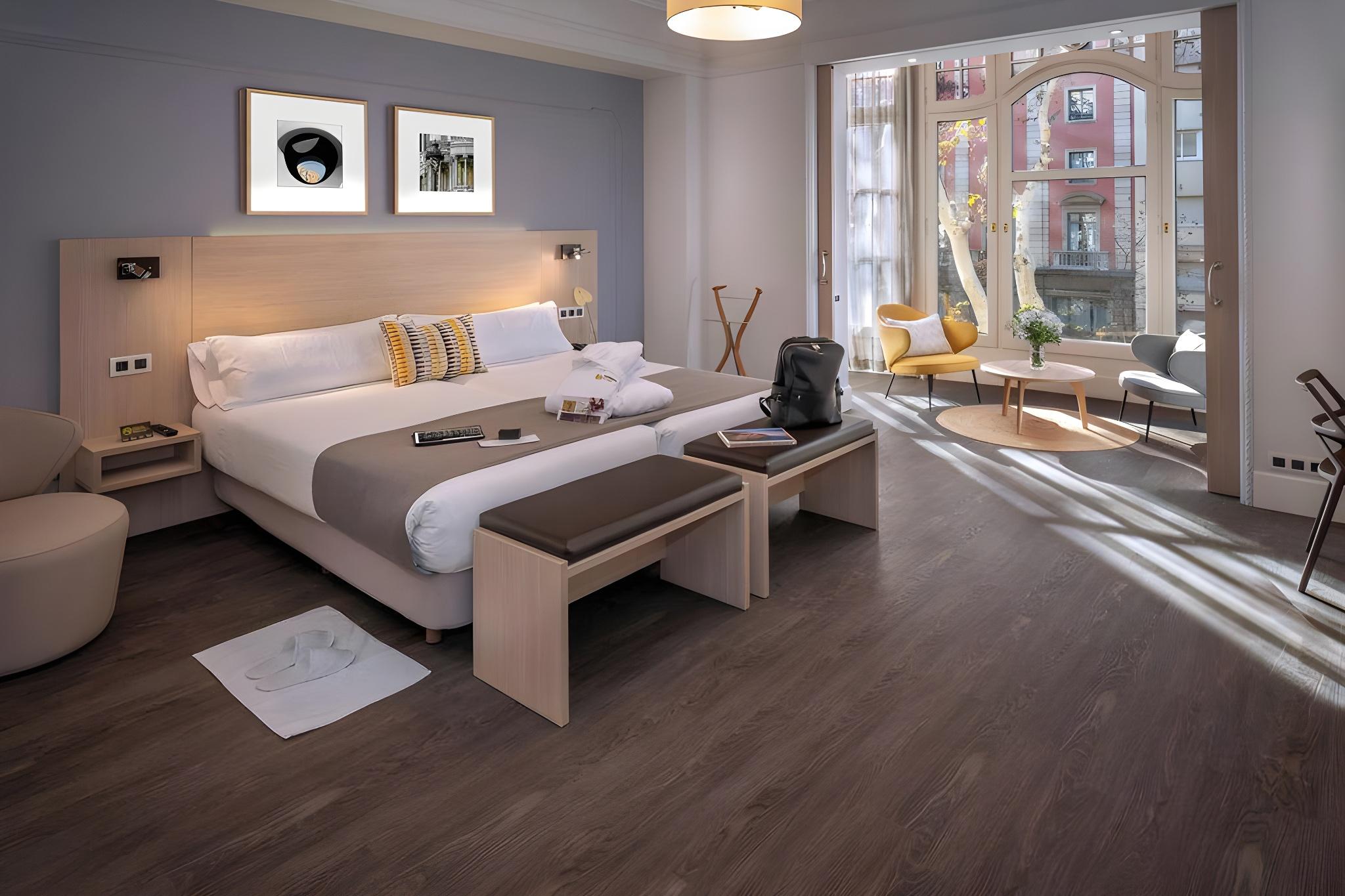 Superior, Single, 2 Double Beds