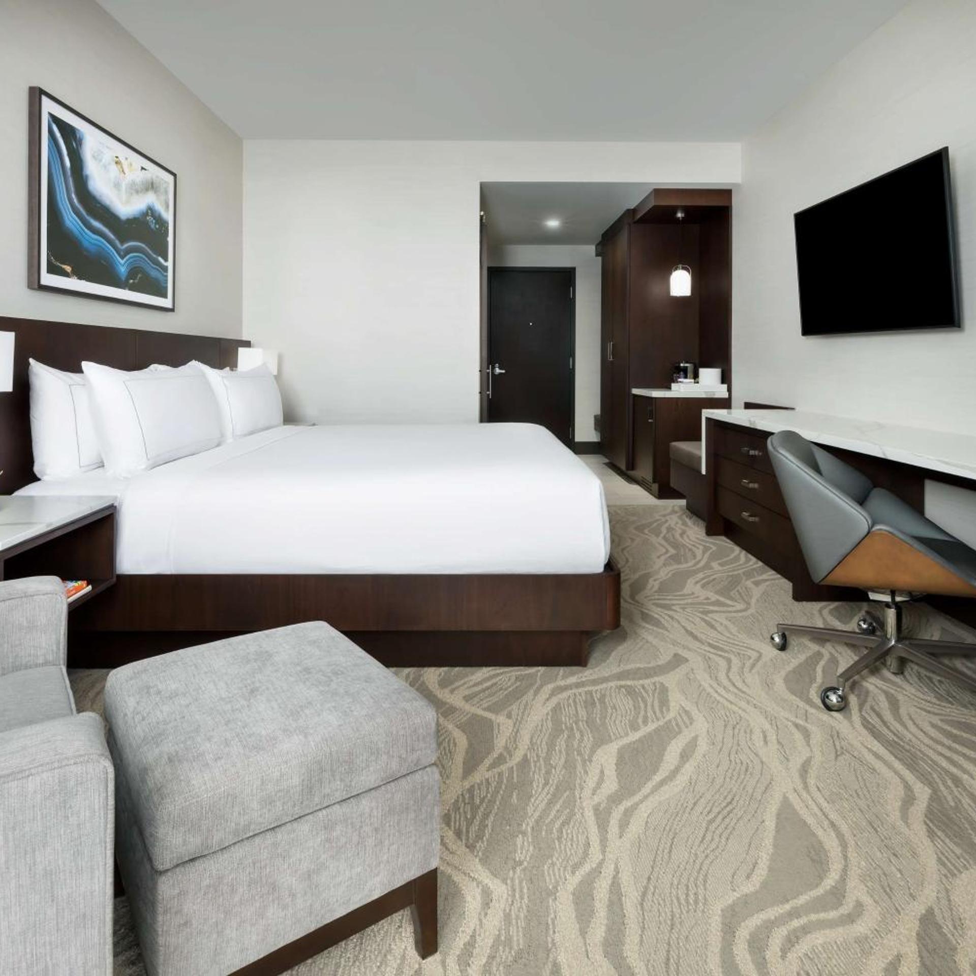 Stay Well, King Bed, Doubletree By Hilton Tucson Downtown Convention Center 2/5