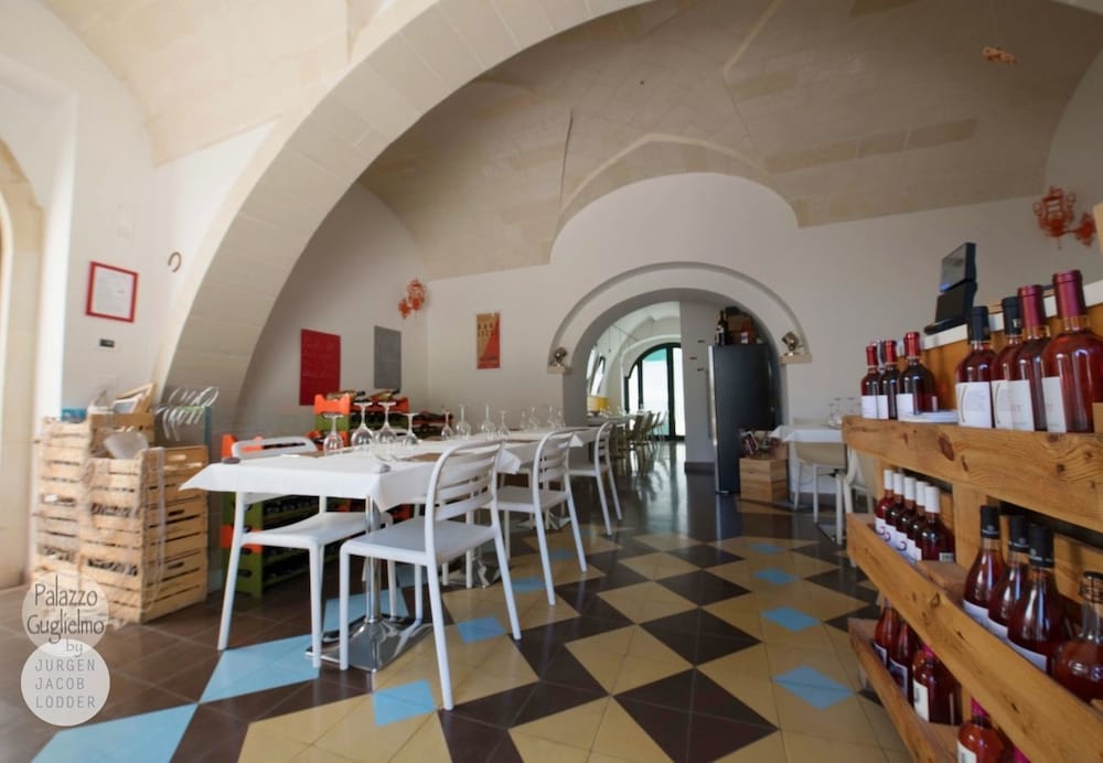 Palazzo Guglielmo Albergo Diffuso 64/79