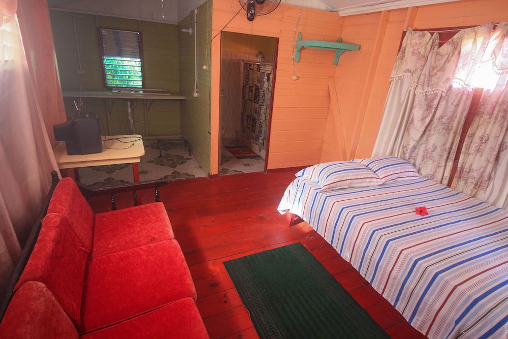 Beach Road Cottages At Jah Bs 10/29