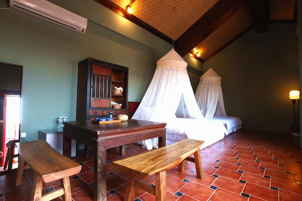 Murraya Paniculata Villa 6/41