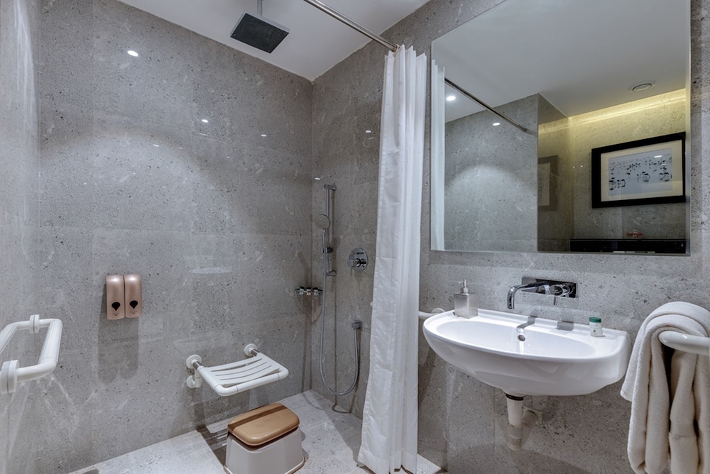 Radisson Resort & Spa Kandla 33/89