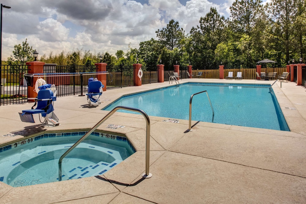 Hampton Inn Thomson 33/59