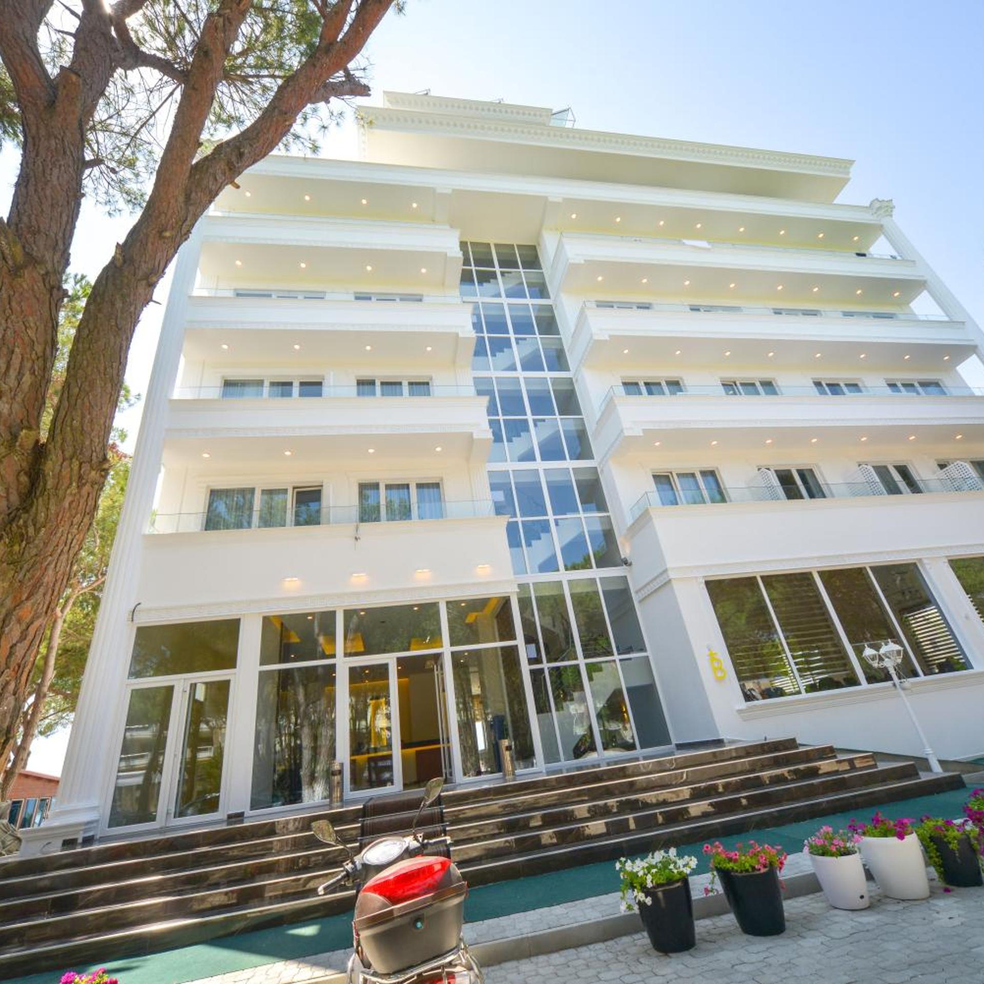 Hotel Elesio 2/50