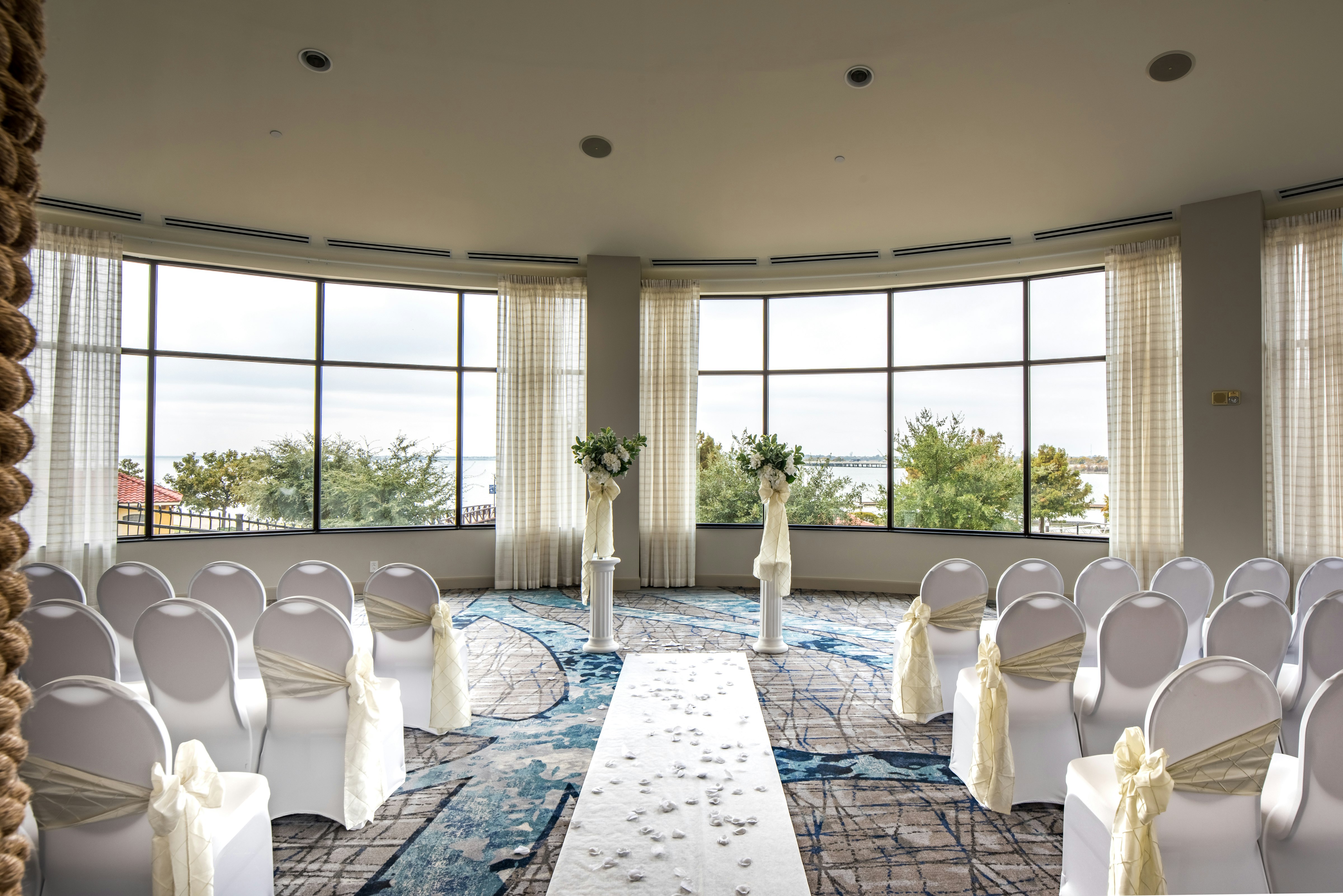 Hilton Dallas/Rockwall Lakefront 16/77