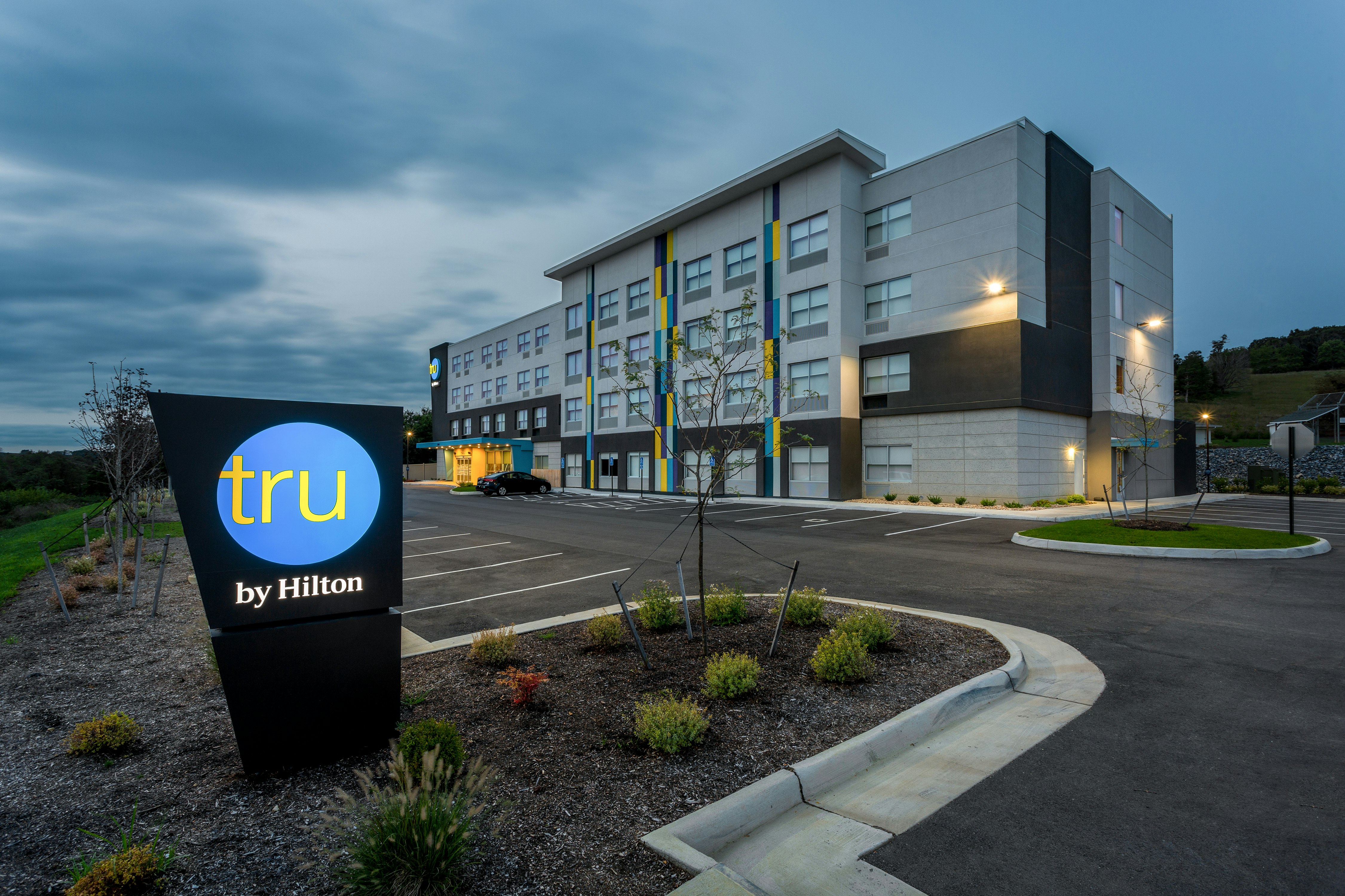 TRU BY HILTON RADFORD VA in CHRISTIANSBURG - VA