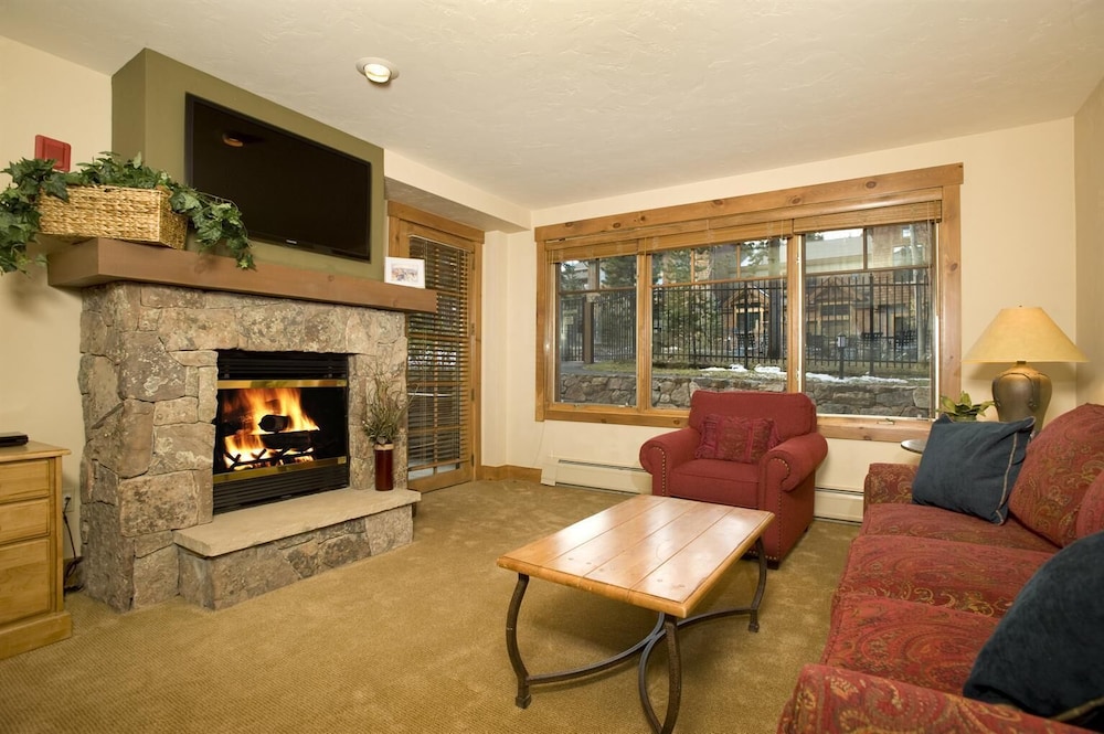 Mountain Thunder Lodge 39/80
