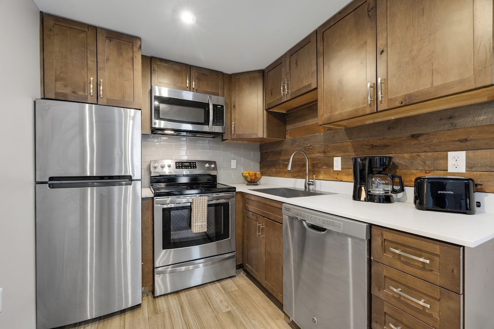 Lake Placid Inn: Residences 49/73
