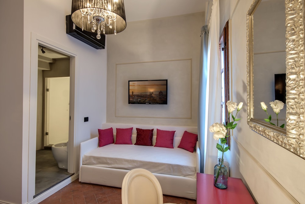 D Epoca Borgo Albizi Residence 18/30