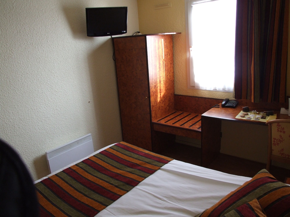 Logis Cottage Hotel 59/66