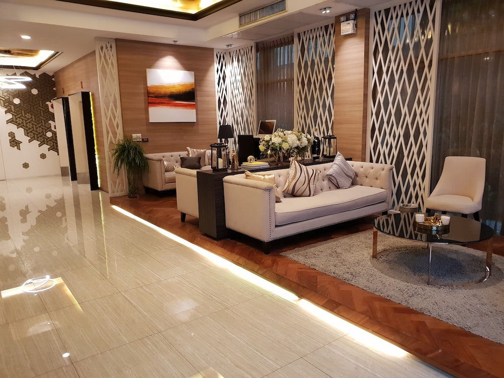 De Arni Bangkok 49/69