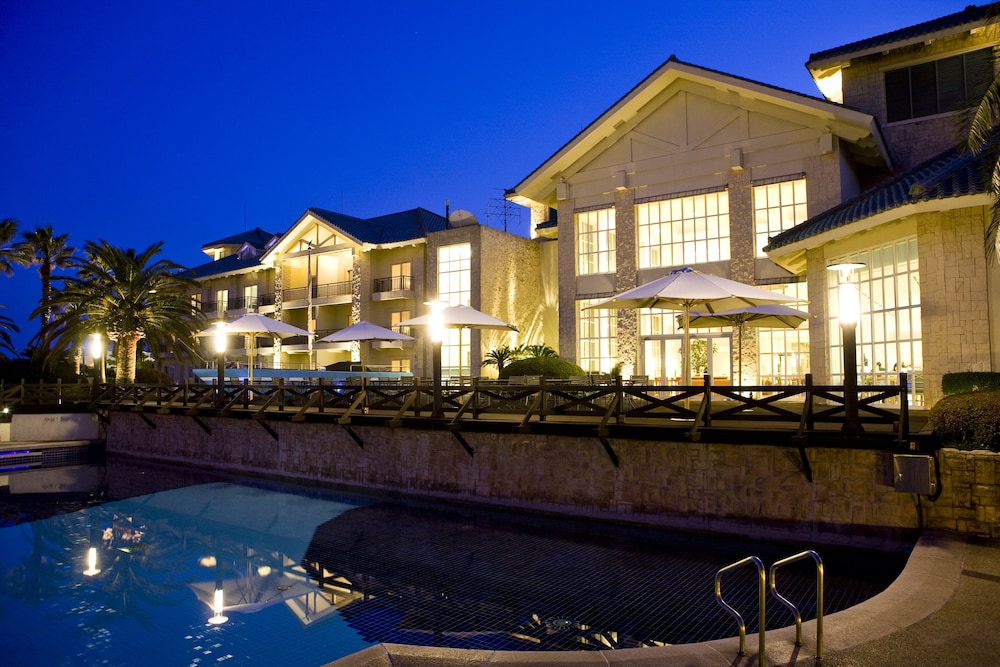 The Suites Hotel Jeju in SEOGWIPO