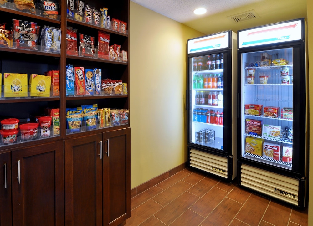 Comfort Inn Fayetteville near Fort Bragg 22/44