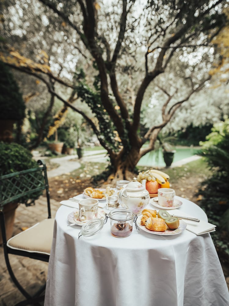 Jardins Secrets Hotel Nimes 34/40