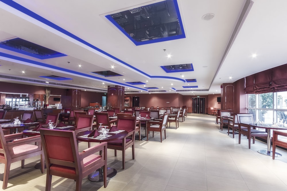 ROYAL PHOENICIA HOTEL 37/50
