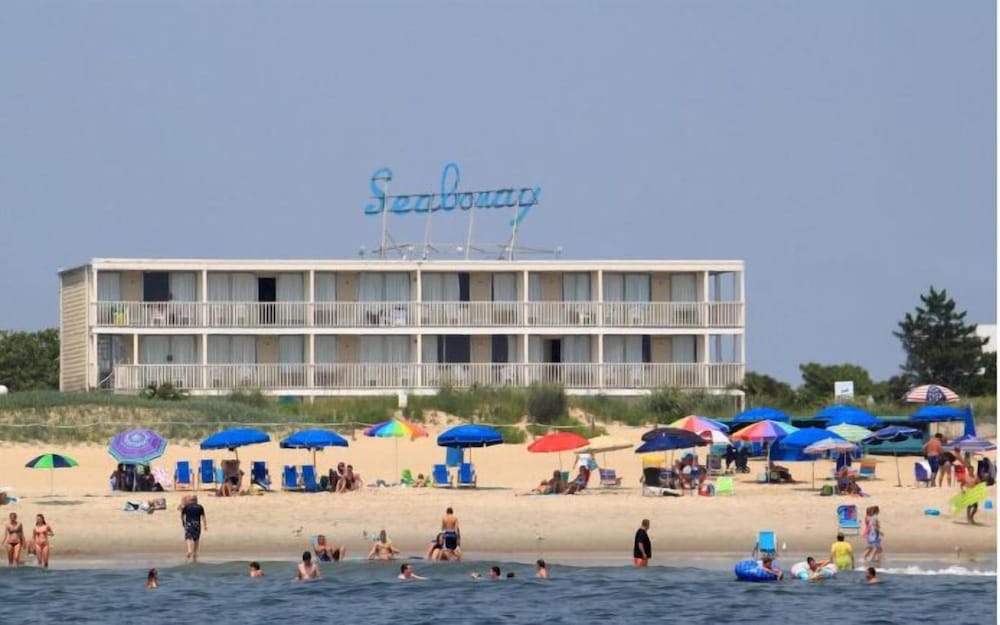 Seabonay Motel 6/49