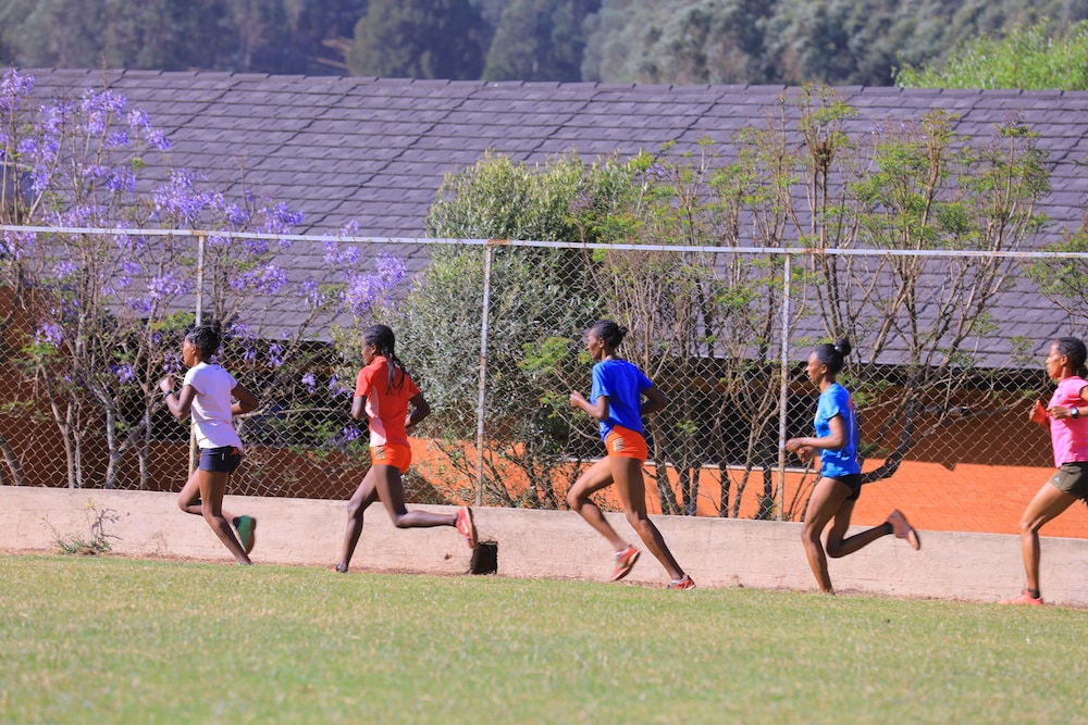 Yaya Africa Athletics Village 27/33