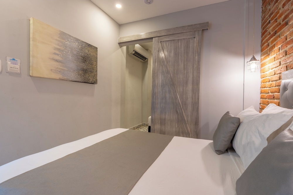 Hotel Boutique Adaz 24/51
