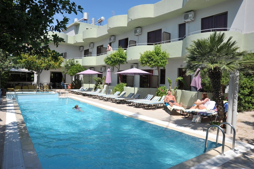 Anseli Hotel Apartments and Studios 25/33