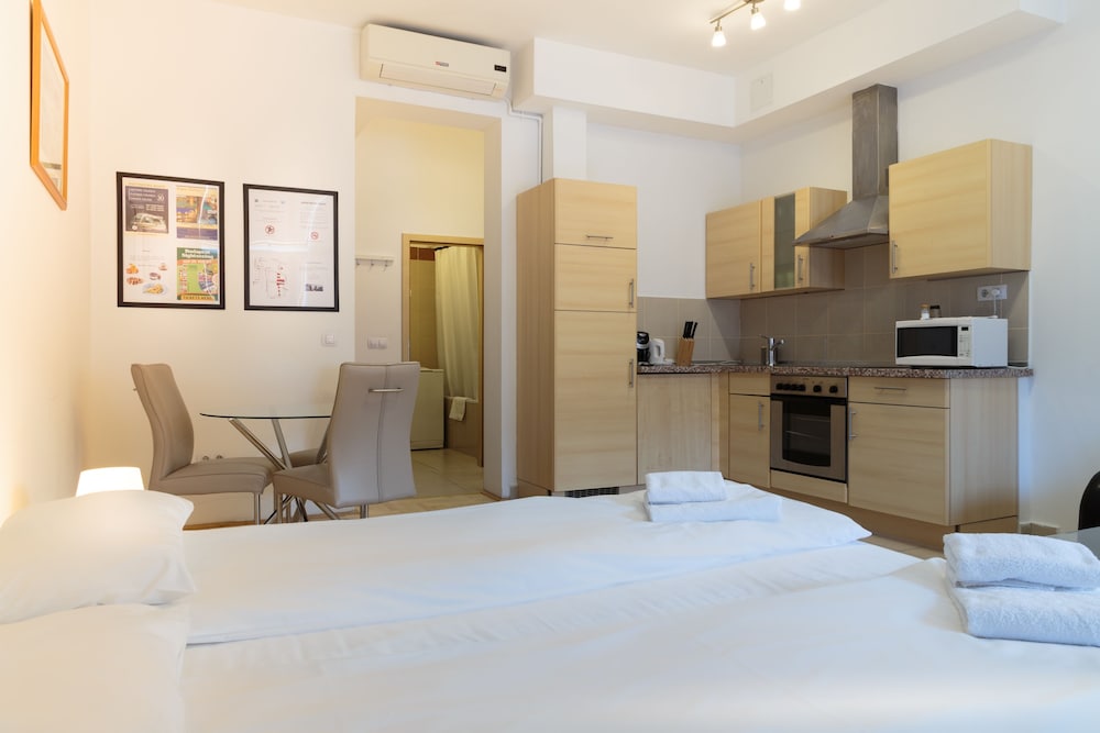 Made Inn Budapest Apartments 14/48