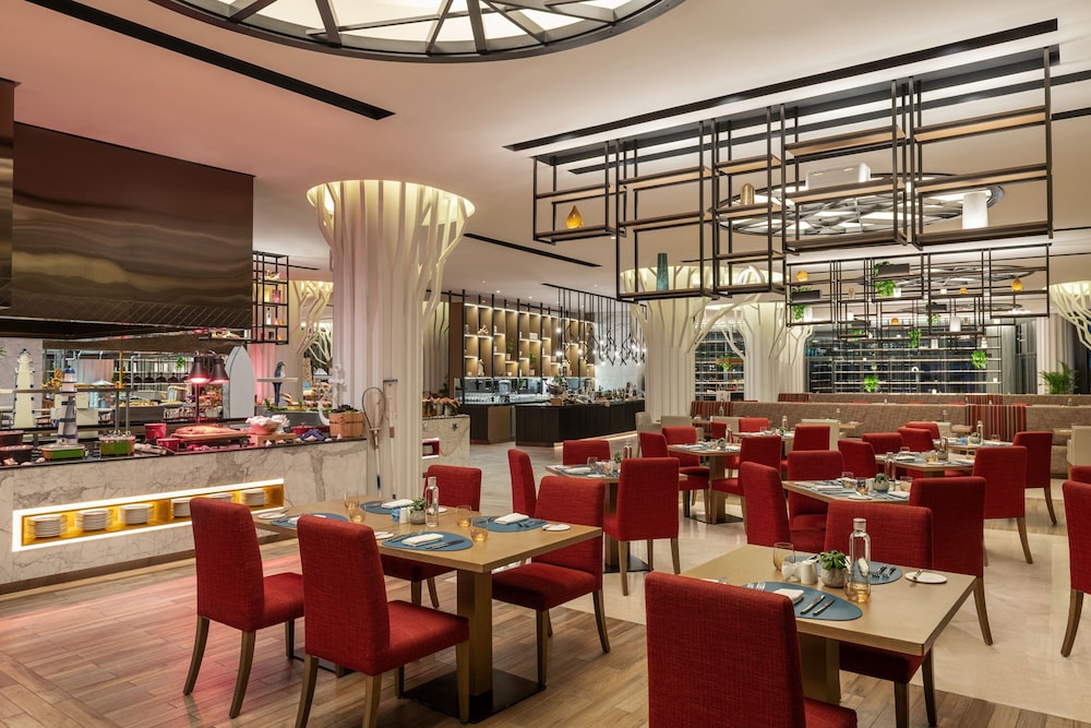 Marriott Marquis Dubai Creek 71/85