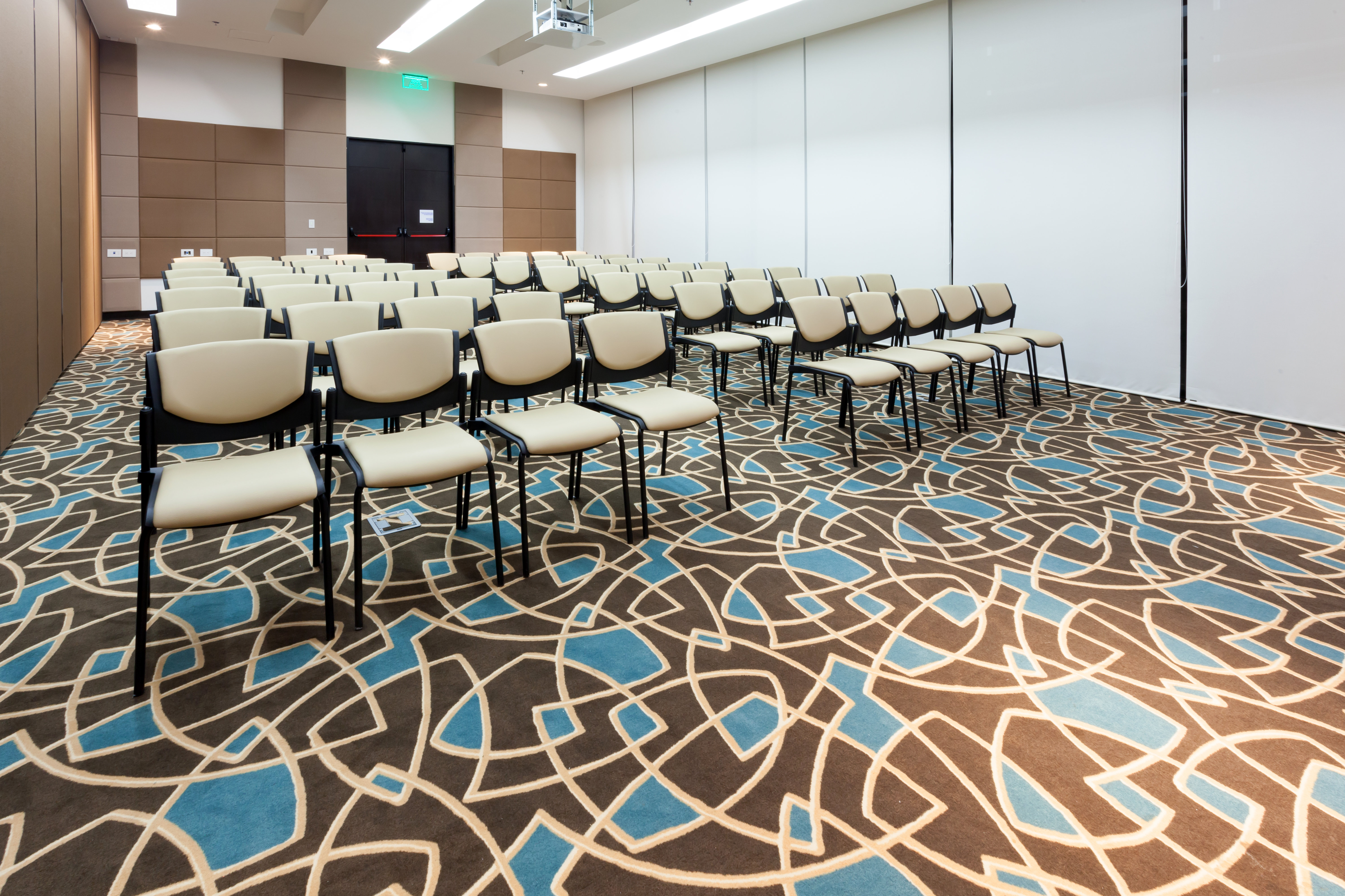 Holiday Inn Express Suites Bogota Dc Ex Zona Financiera 50/53