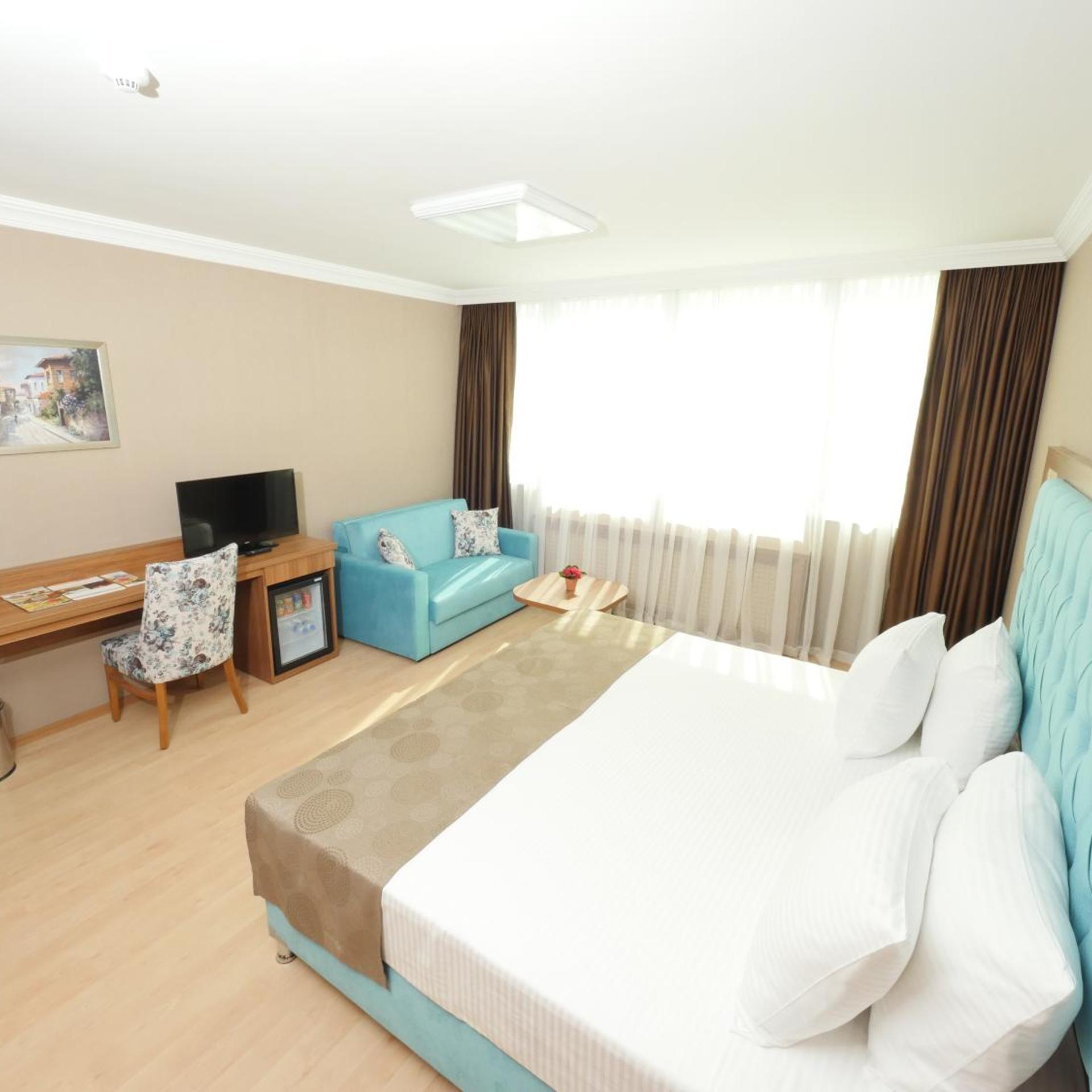 غرفة ديلوكس بسرير مزدوج، Golden Lounge Hotel 10/10