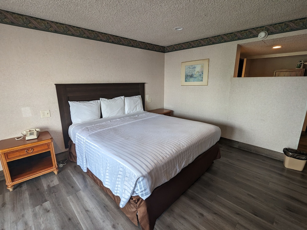 Valley Inn 15/59
