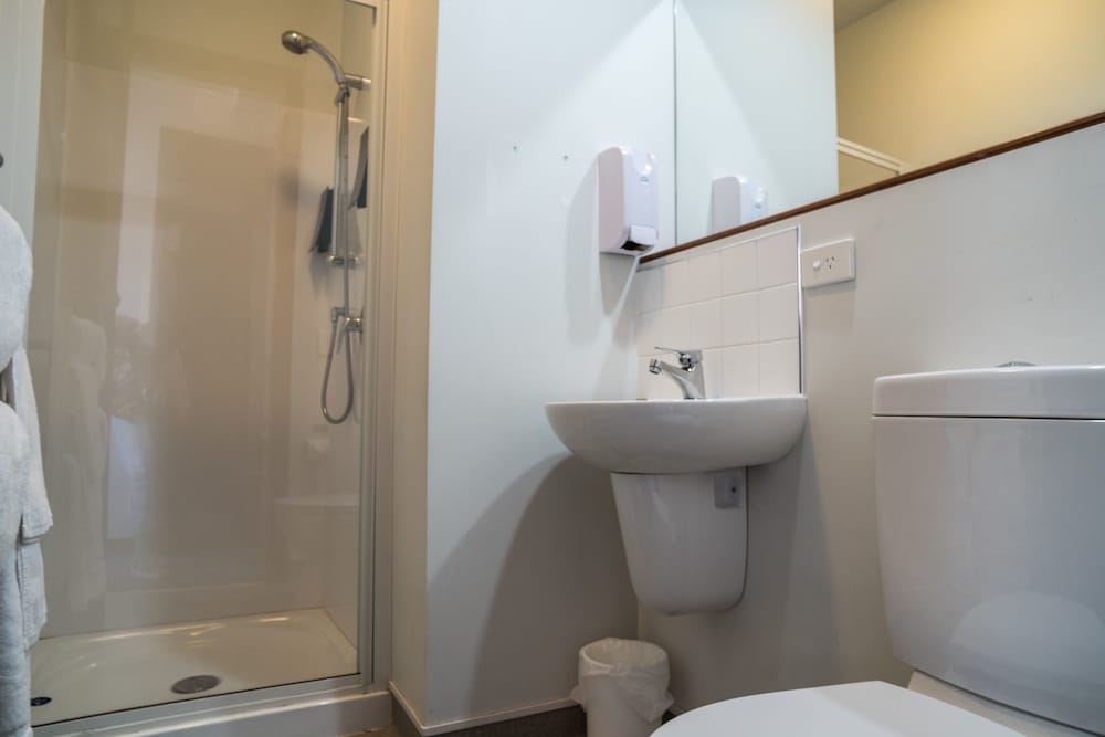 U Boutique Hotel Wellington, SureStay Collection by BW 65/68