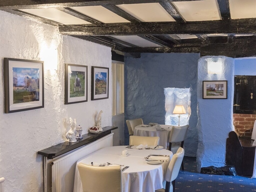 Gwesty Minffordd Hotel 34/50