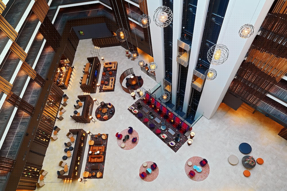 Sheraton Grand Tbilisi Metechi Palace 46/88