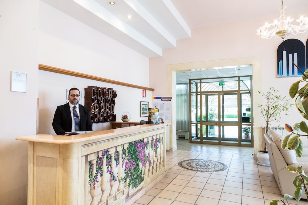 Hotel Ambasciatori 12/62