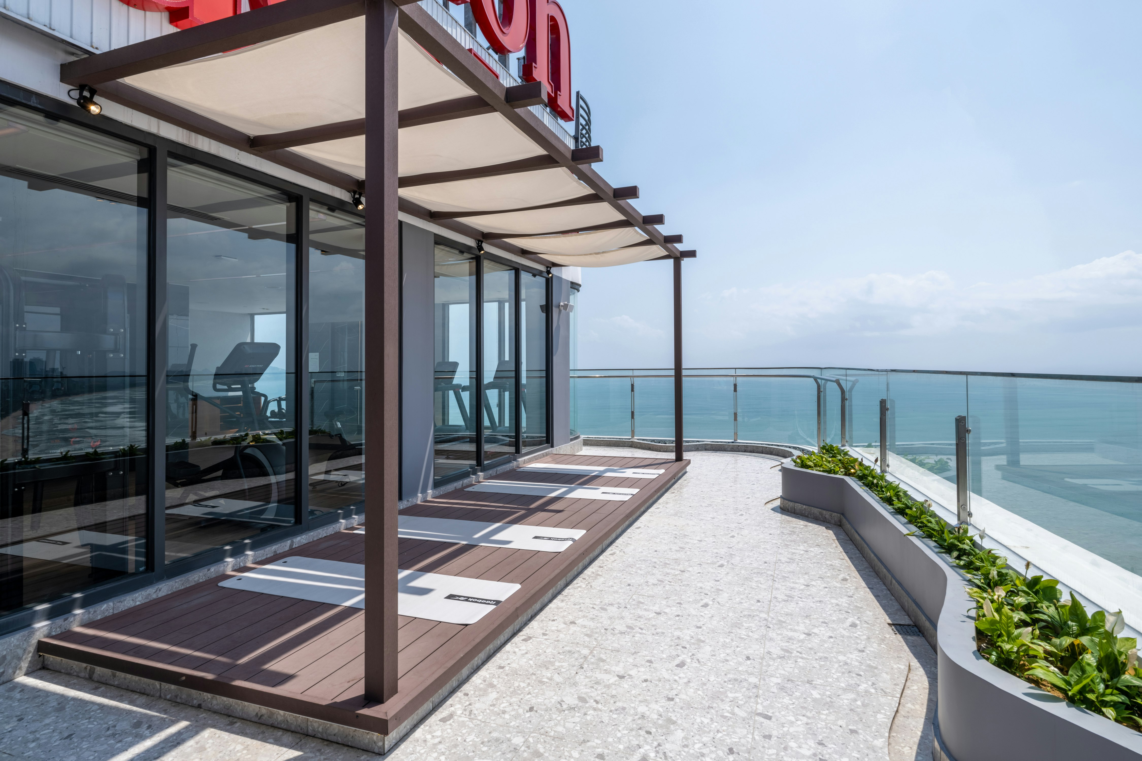 Hilton Garden Inn Da Nang 31/32
