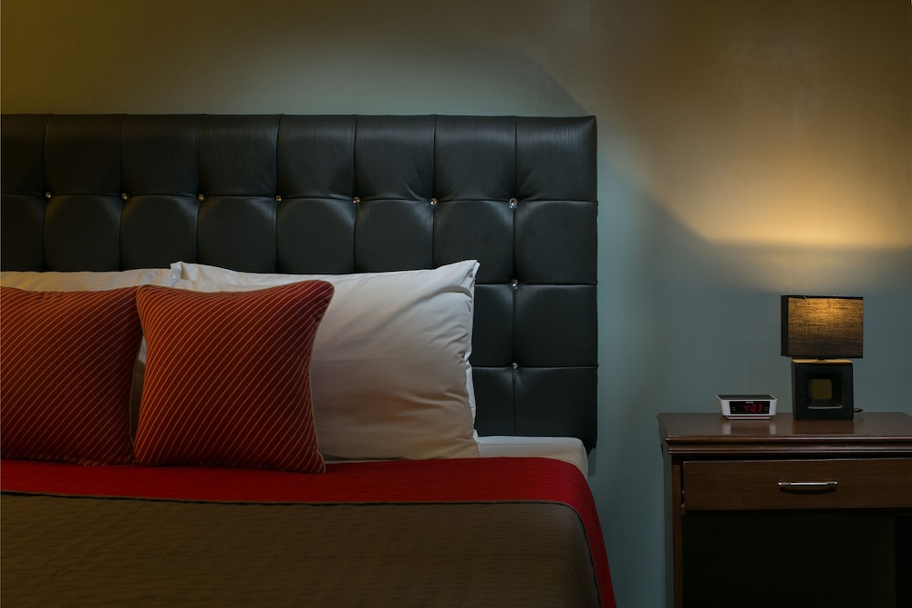 950 Condotel 10/58