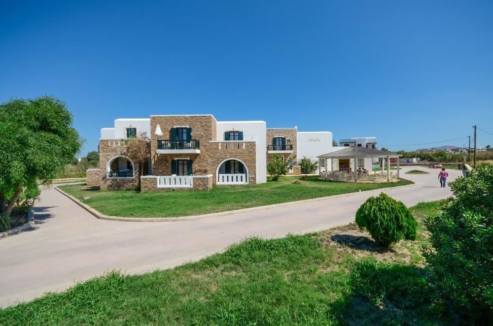 Plaka Hotel I 55/62