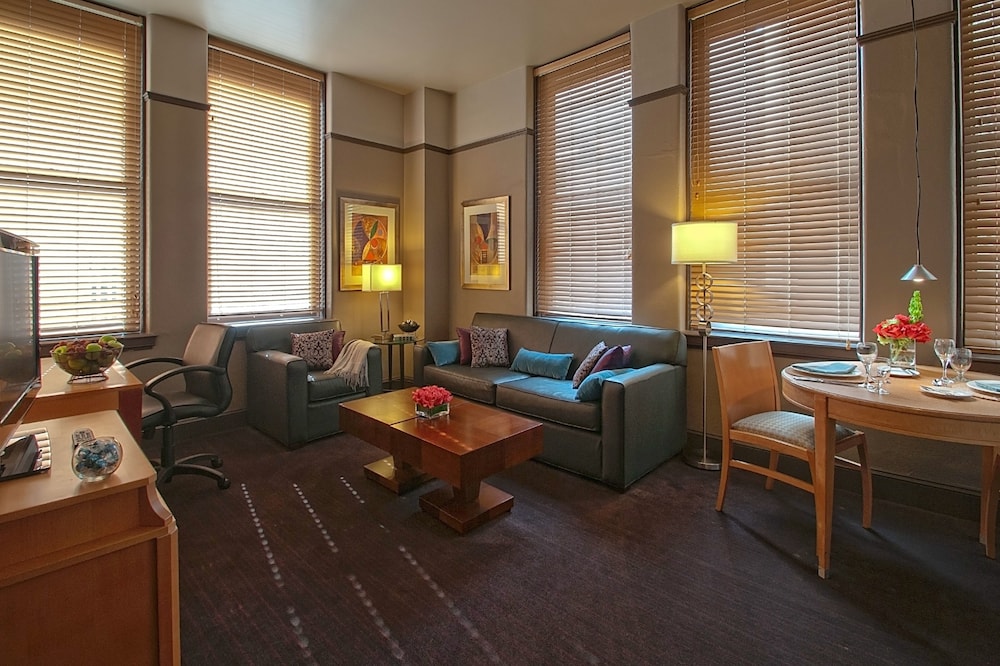 Magnolia Hotel Dallas Downtown 41/67