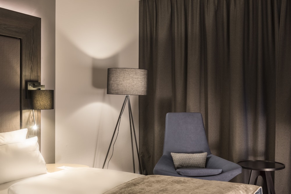 HOLIDAY INN BERLIN CITY WEST 39/71