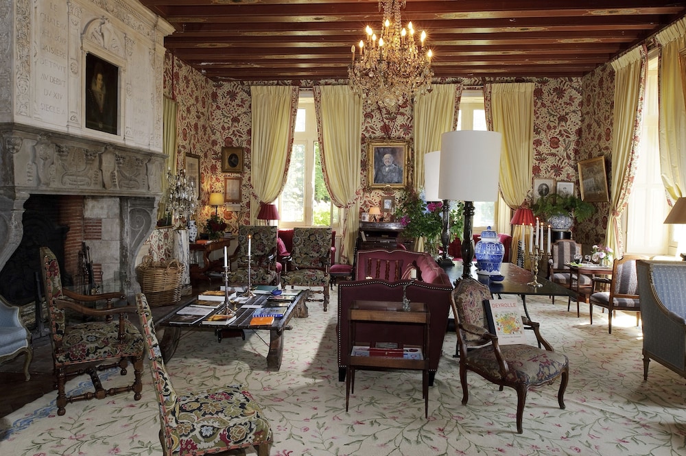 CHATEAU DE LA BOURDAISIERE 29/55