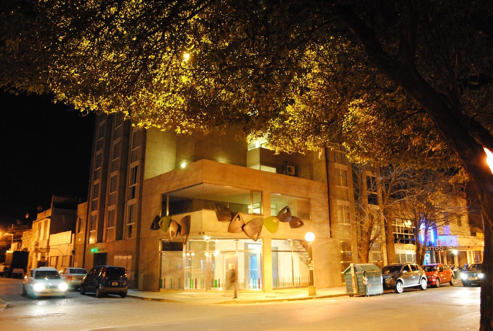 Torre Potosi Apartments 3/45