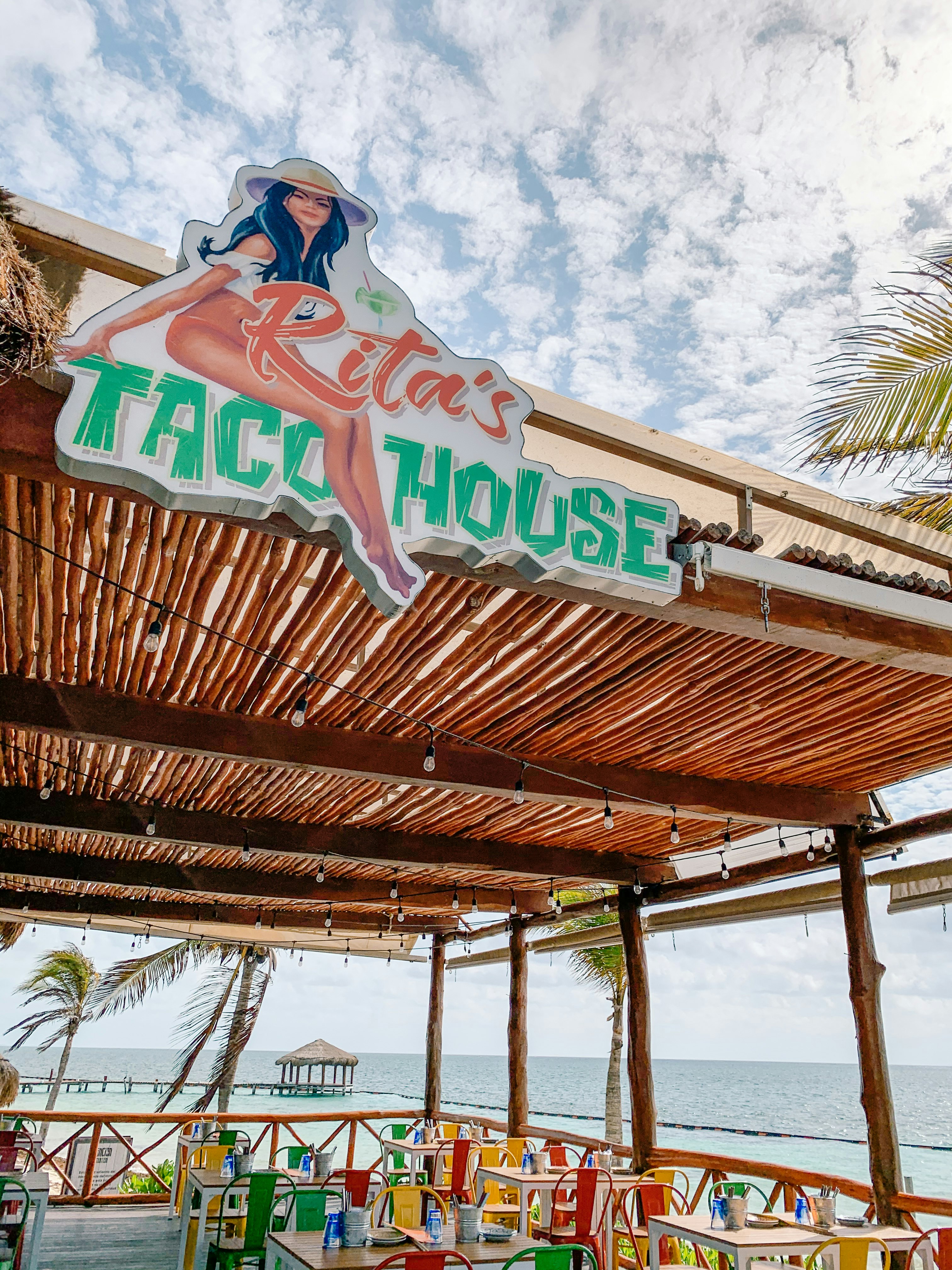 Margaritaville Island Reserve Riviera Cancun by Karisma 4/81