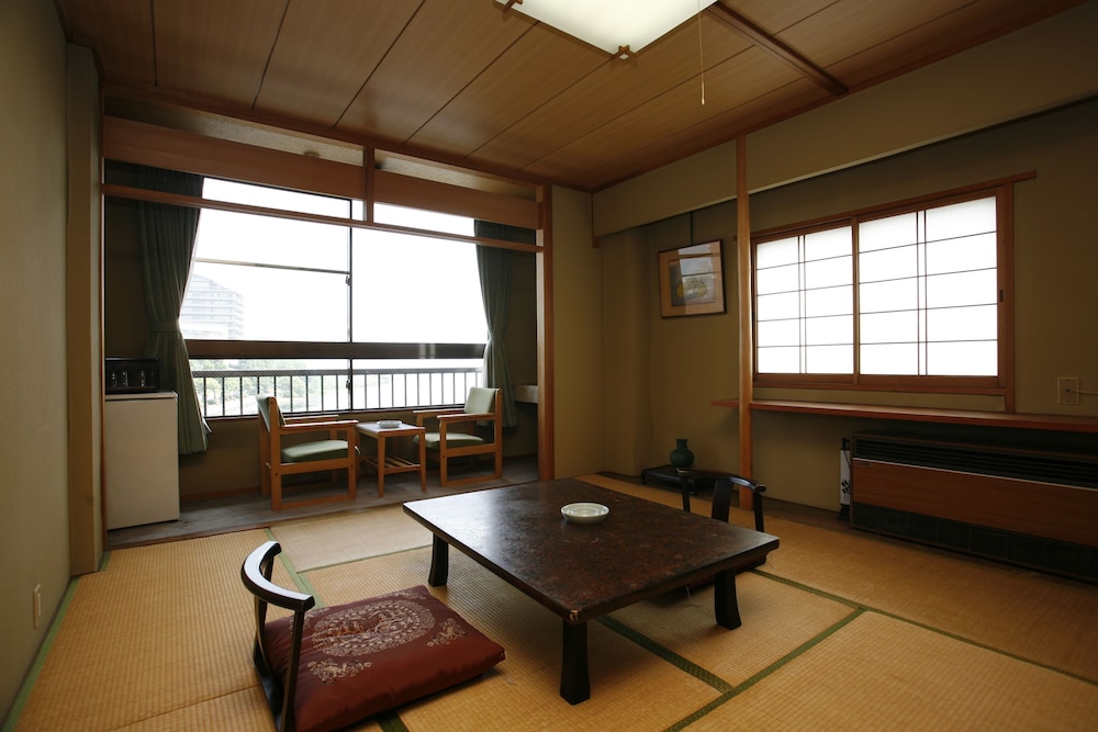 Ogotoso 47/52