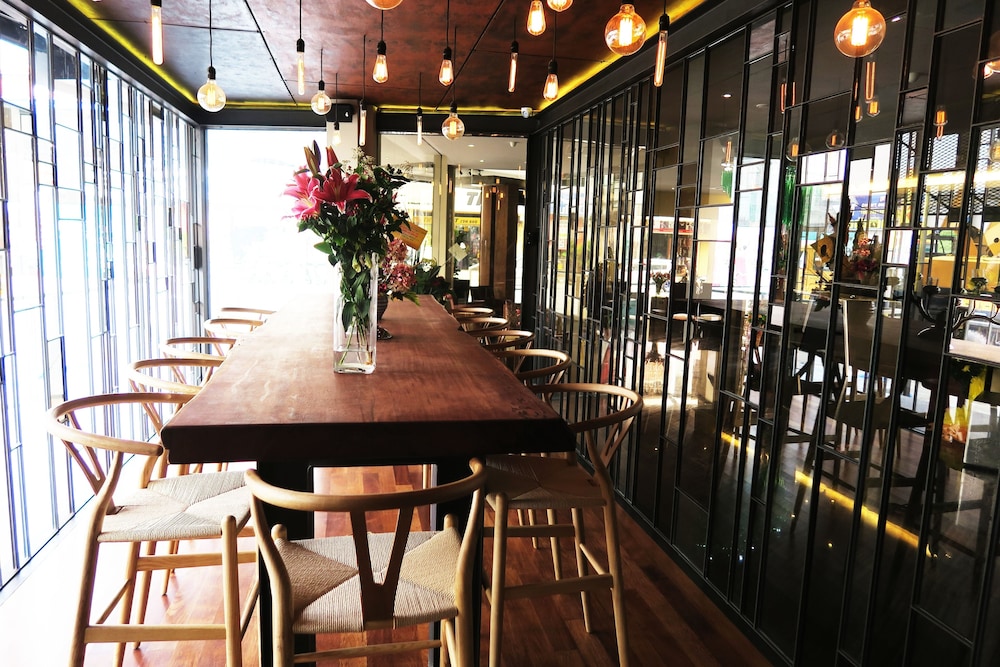 LE DREAM BOUTIQUE HOTEL 35/39