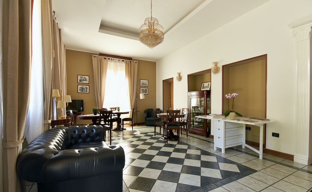 Bagliori 18/33