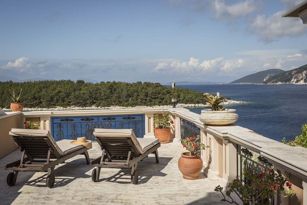 Faros Residence - Adults Only 37/43