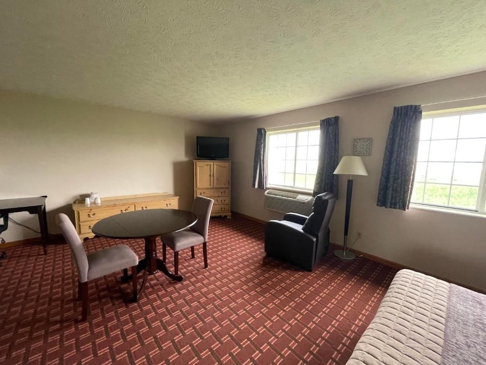 The Woodridge Inn 37/51