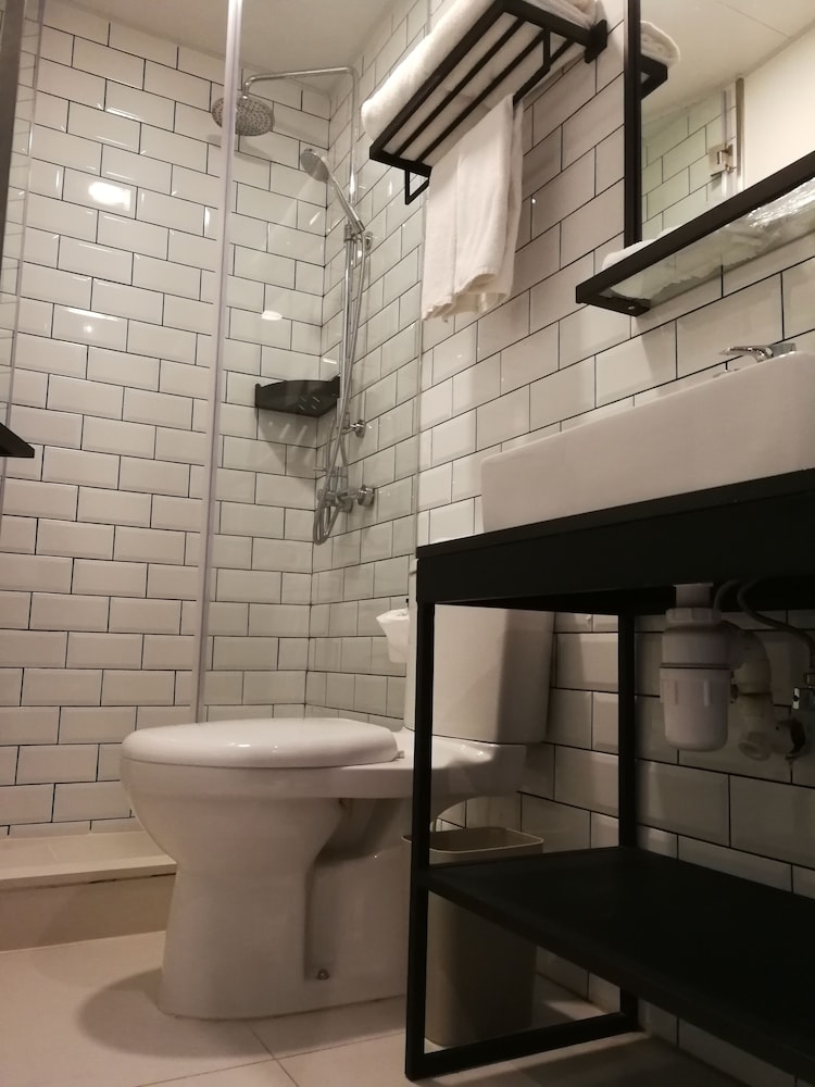 WiFi Boutique Hotel 29/32