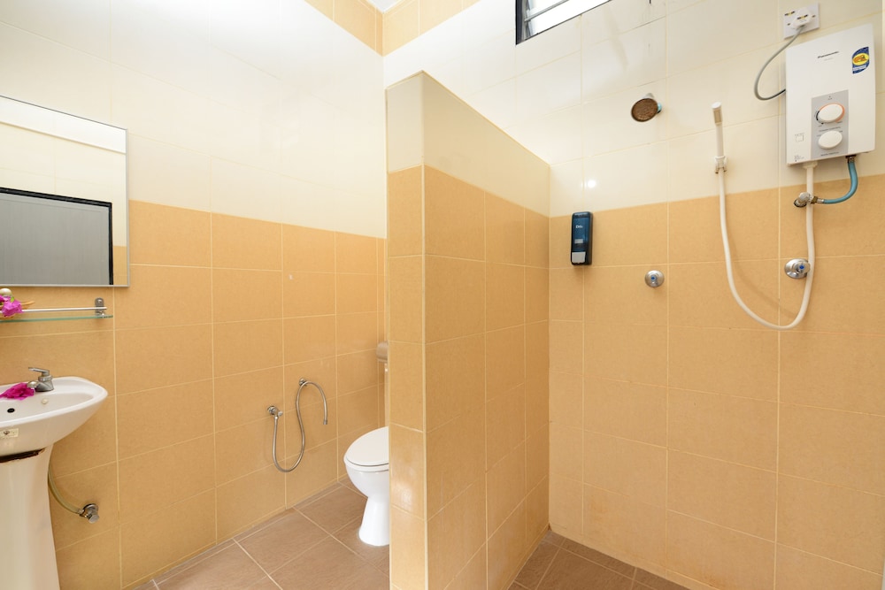2 Bedrooms, Comfort, House, Queen and Twin Beds
