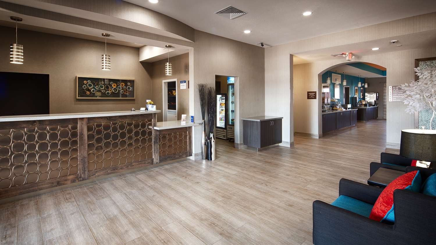 Best Western Plus Lonestar Inn and Suites 1/29