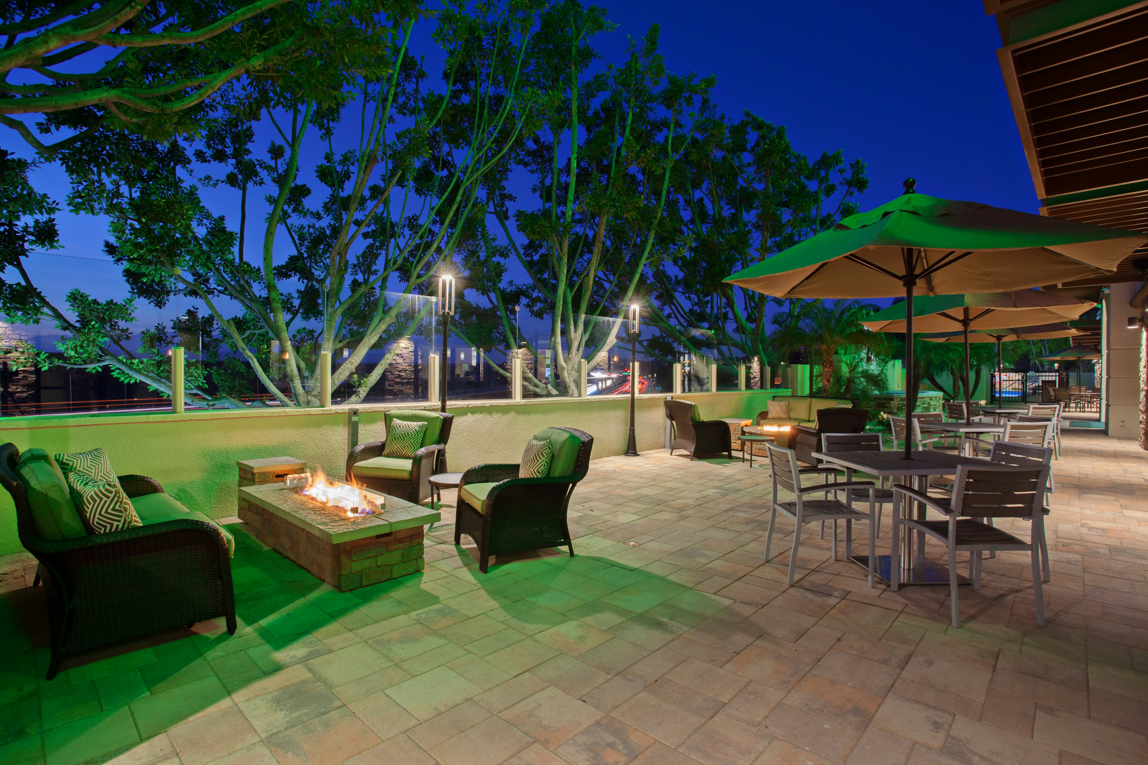 Holiday Inn Diamond Bar 57/58